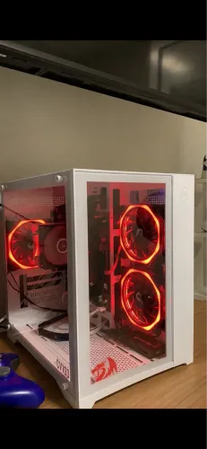Gabinete + ventoinha  400 reais 