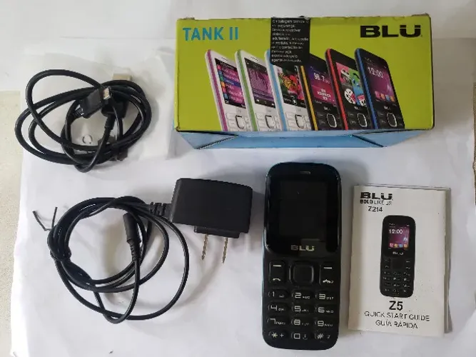 Celular Blu Tank Cor Preto Azul 2 Chips Original