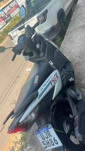 Yamaha Neo 125 Automática Branca - Único Dono / IPVA Pago / Sem Débitos