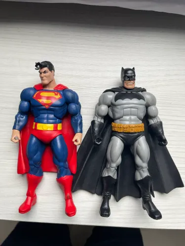 Batman e Superman DC comics multiverse