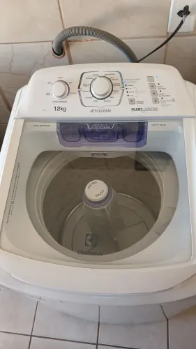 Máquina de lavar Electrolux 12kg
