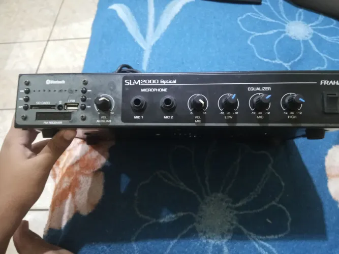 Amplificadora  frahm SLM 2000