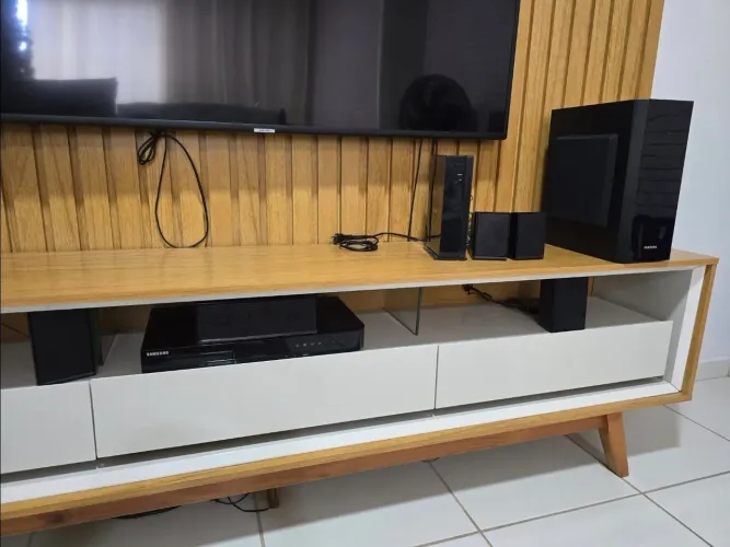 Home Theater Samsung 1000W RMS - Bluetooth e Caixas Traseiras Sem Fio!