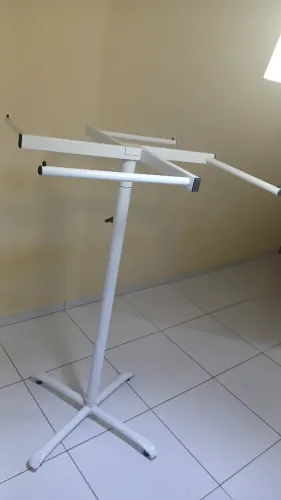 Arara Suástica