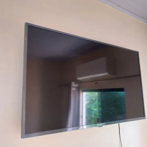 Vende-se smart TV .