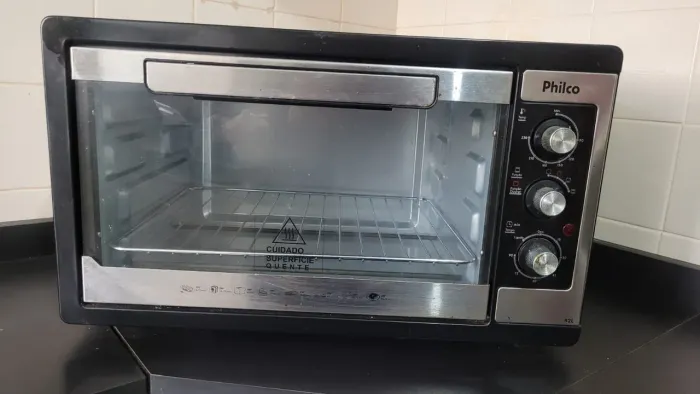 VENDO FORNO ELÉTRICO PHILCO 42 LITROS 110V