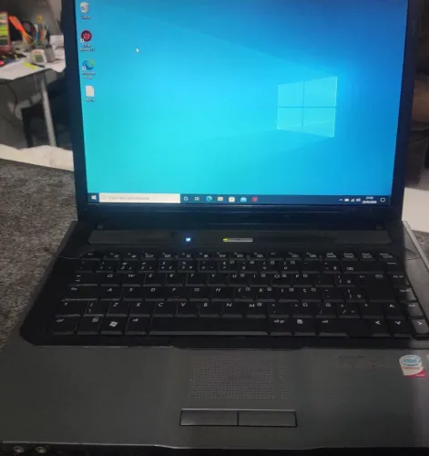 Notebook HP 530 Windows 10 funcionando