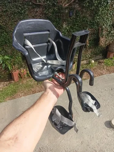 Cadeira de bicicleta para criança