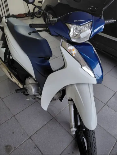 Honda BIZ 125i - 2023