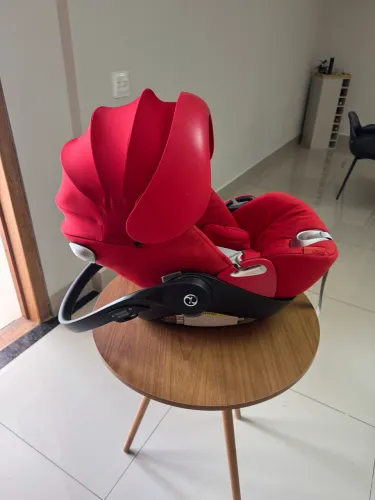 Bebê conforto Cybex com Isofix