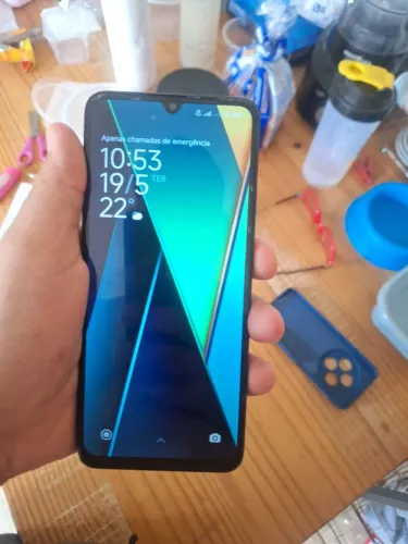 CELULAR POCO C75
