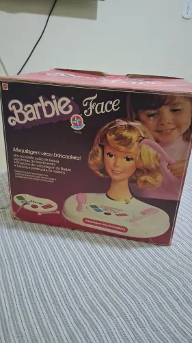 Barbie face