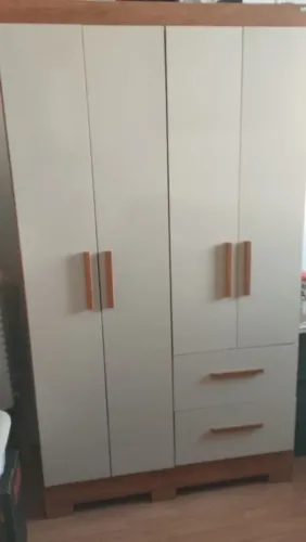 Guarda Roupa