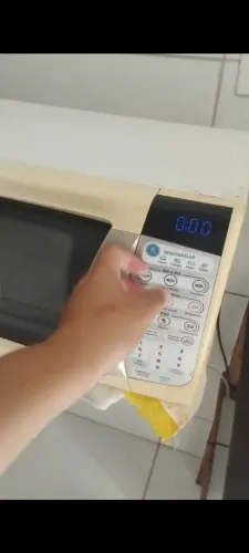 Forno microondas Eletrolux