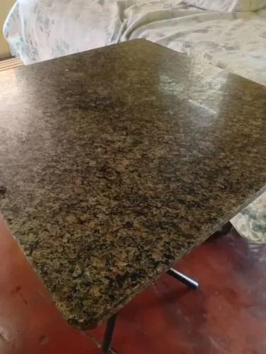 Mesa de mármore 