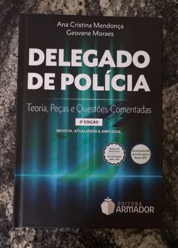 Delegado de polícia - Ana Cristina Mendonça/Geovane Moraes em ótimo estado de conservação.