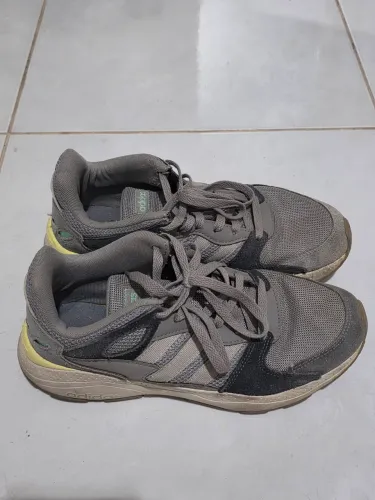 Tenis adidas original N40