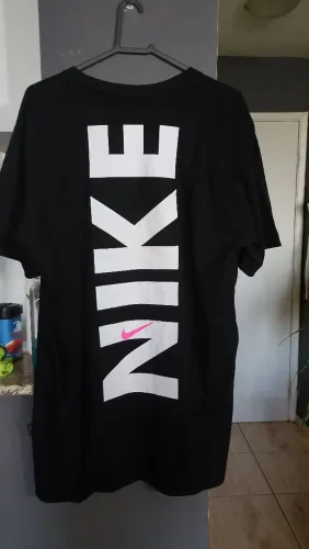 Camiseta Nike 