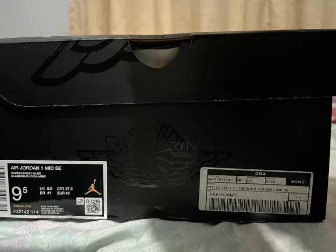 Air Jordan 1 Mid Se