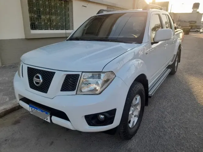 Nissan Frontier S CD 4X2 2.5 TB Diesel 2014