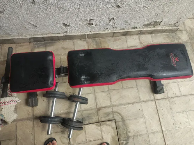 Banco de musculação regulável 