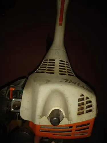 Rocadeira stihil a gasolina 450 R$