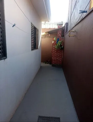Casa com móveis inclusos