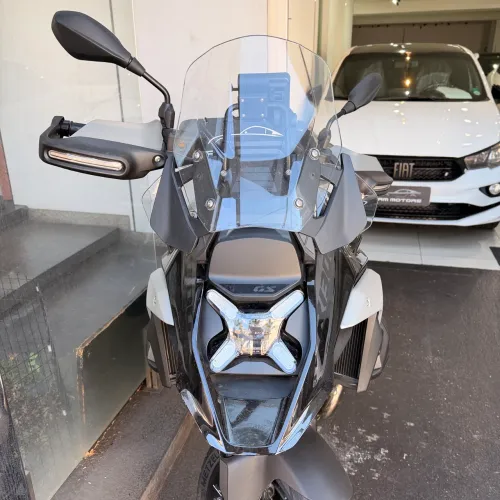 BMW R GS 1300  TRIPLE BLACK 2025/25 -595 km 