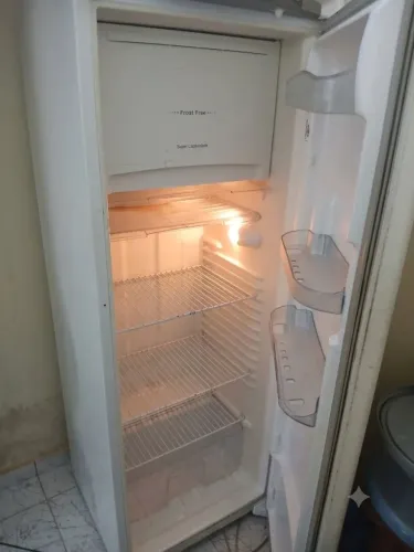 Vendo geladeira
