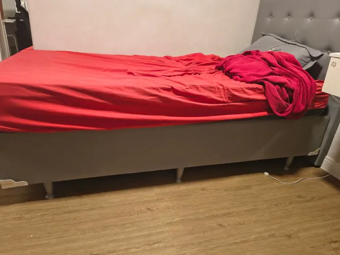 Cama box solteiro king 200x1,10 cm novo Ortobom  motivo mudança 