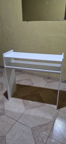 Mesa de apoio / Mesa para Manicure