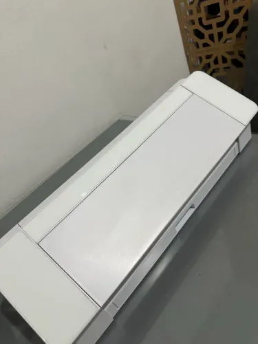 Vendo Silhouette Cameo 4 em perfeito estado