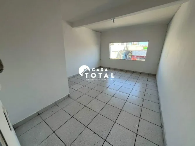 Sala Comercial com para aluguel no bairro Vila Augusto em Mauá |