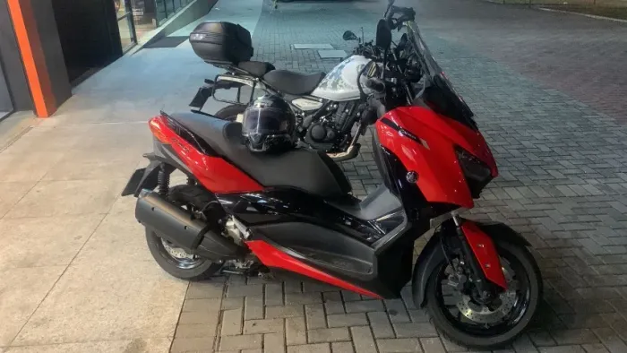 XMAX 250 ABS Zerada!! Revisão só em concessionária e na garantia de fábrica!!