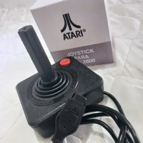 Controle (Joystick) Atari Polyvox c/ Lacre e Caixa Nova Custom