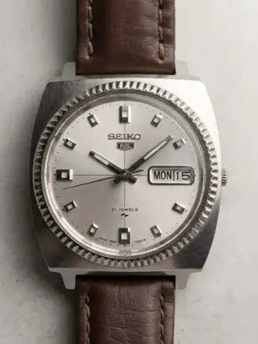 Relógio Seiko 7006 Automático 21j