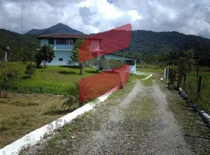 FAZENDA à venda com 250000m² por R$ 3.000.000,00 no bairro Centro - MATINHOS / PR