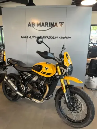 Triumph Scrambler 400 XC
