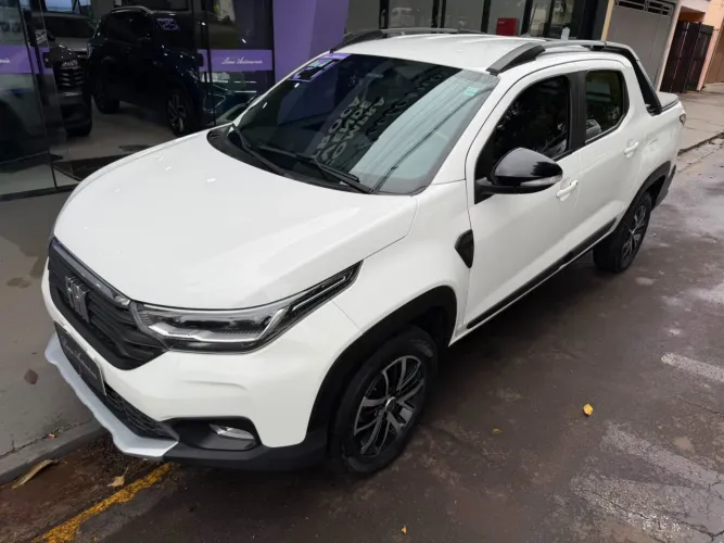 Fiat Strada Volcano 1.3 Flex 8V CD 2021