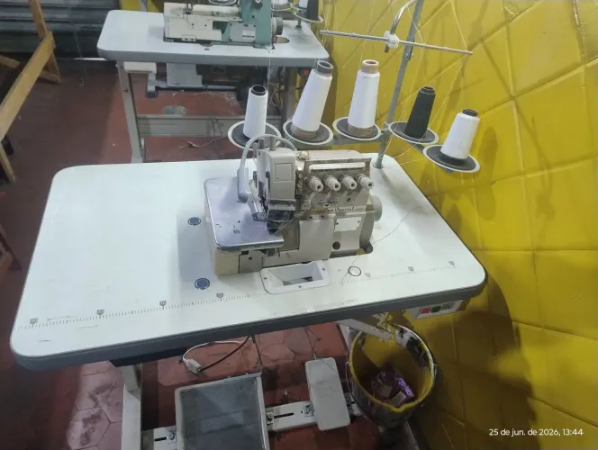Máquina de costura interlok industrial