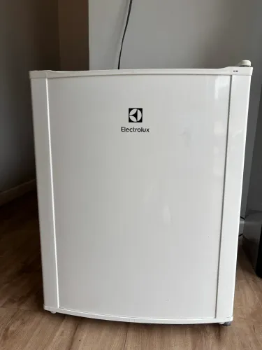 FRIGOBAR ELECTROLUX
