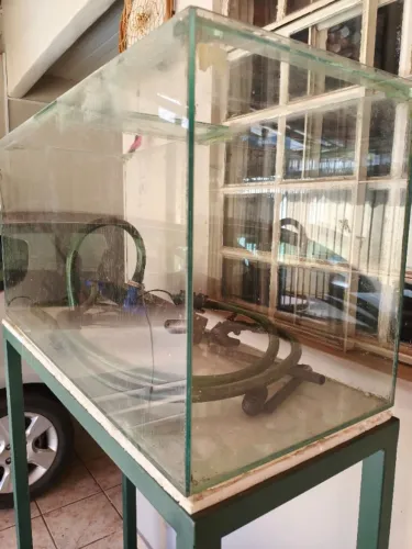 Aquário 200 L