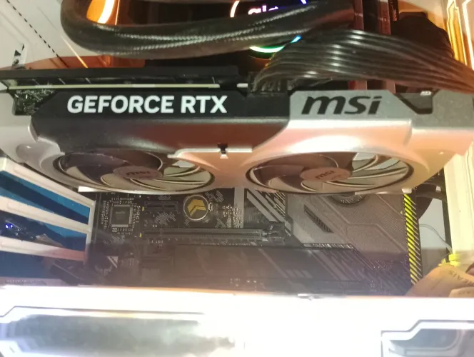 RTX 5060 TI 8GB