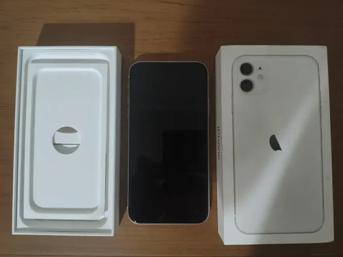 Vendo iPhone 11 64 gigas