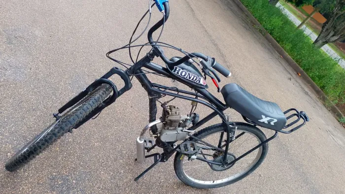 BIKELETE MOTORIZADA MOTOR 2T 80c