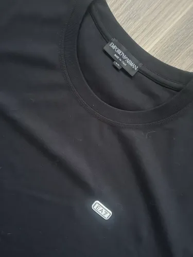 Camiseta Emporio Armani 