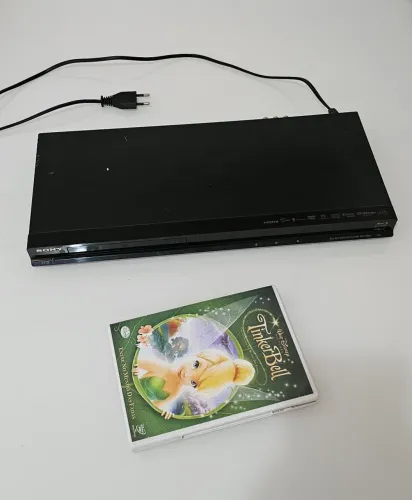 Blu-ray e DVD Player Sony BDP-S380 Funcionando