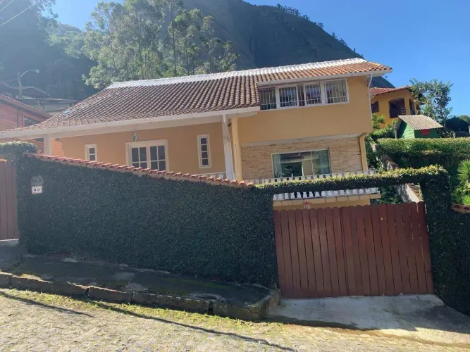 Casa à venda, Retiro, Petrópolis, RJ