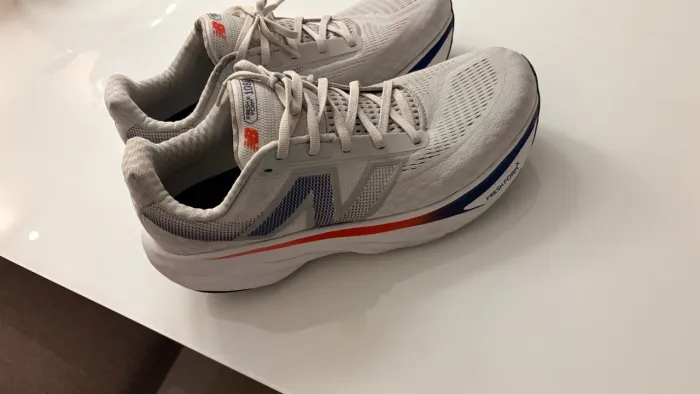 New Balance Fresh Foam X 1080 - Pouco Usado | Excelente Estado