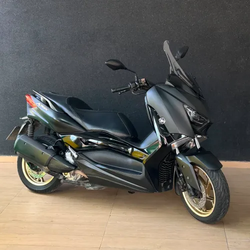 YAMAHA XMAX 250 2021
